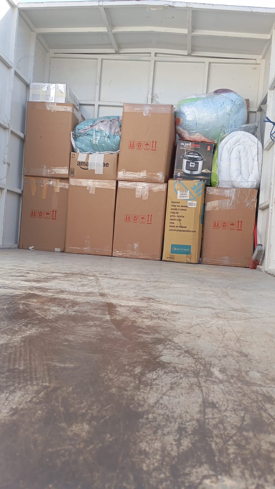 Furniture moving service for a house relocation in Abu Dhabi